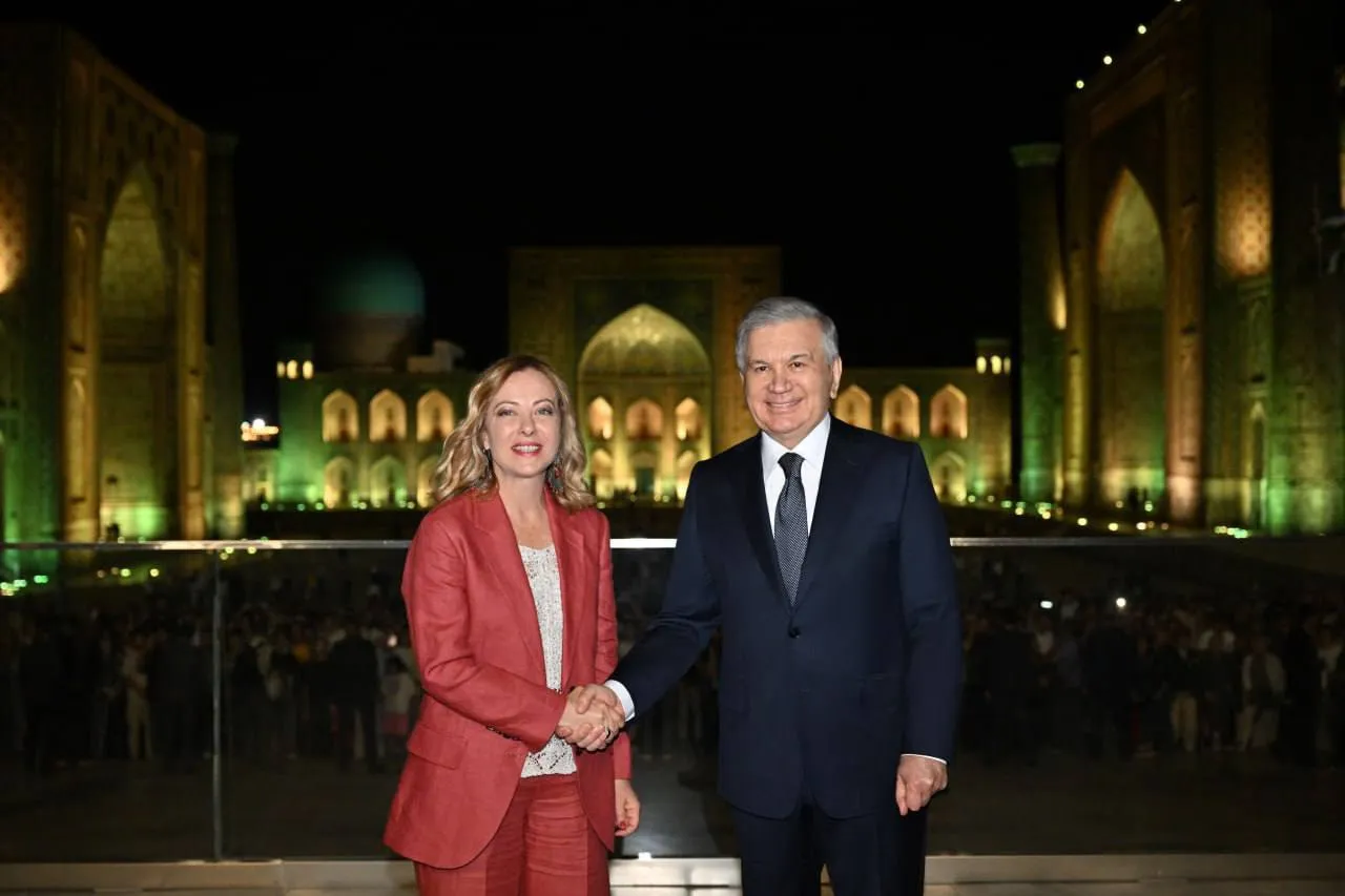 Prime Minister of Italy gets acquainted with the Registan ensemble and “Eternal city” ethno-park