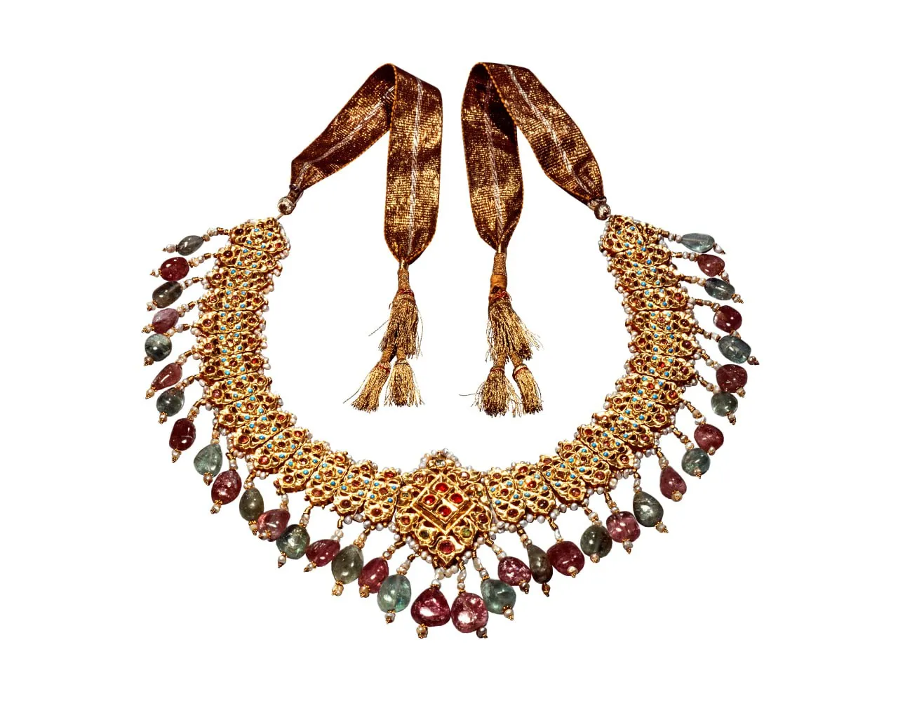 What did jewelers pay attention to in the manufacture of Uzbek jewelry?
