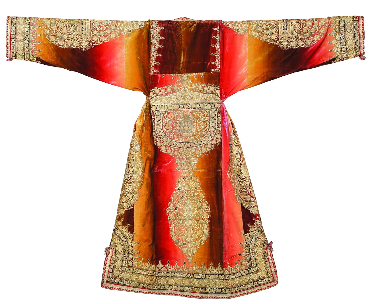 How did the outfits of Bukhara women surprise the British traveler?