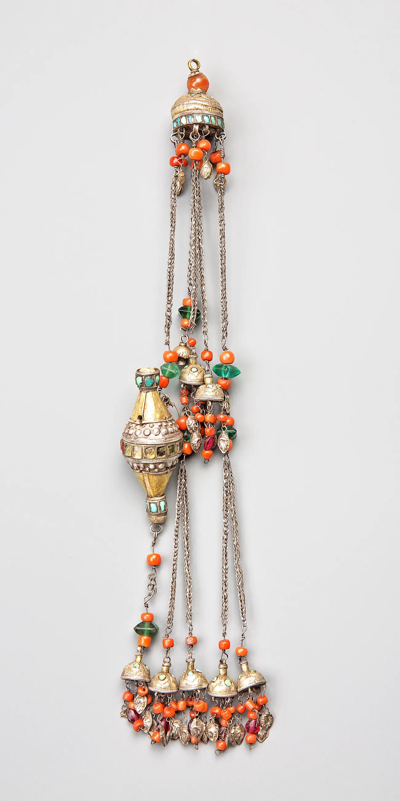 What did jewelers pay attention to in the manufacture of Uzbek jewelry?