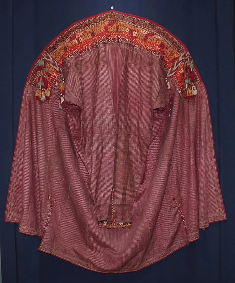 A zhegde intended for young women