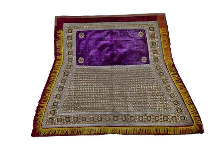 Do you know about the oldest carpets stored in the Samarkand Museum?‌‌