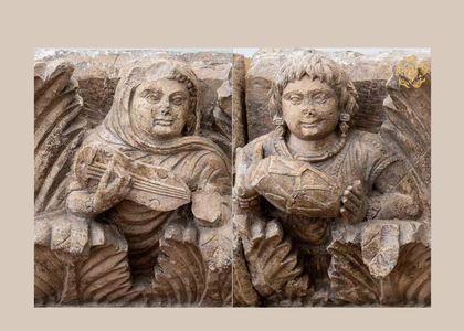"Heavenly musicians" in the Ayritom frieze