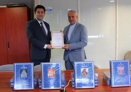The UNESCO Secretariat has received a 50-volumes book-album "Cultural legacy of Uzbekistan in the World Collections"