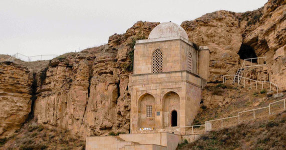 Amir Temur ehtirom ko'rsatgan "tirik avliyo" ziyoratgohi