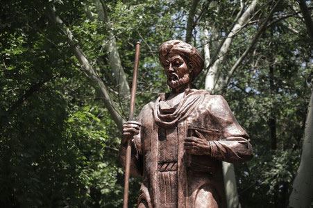 A monument to Alisher Navoi was erected in the city of Osh
