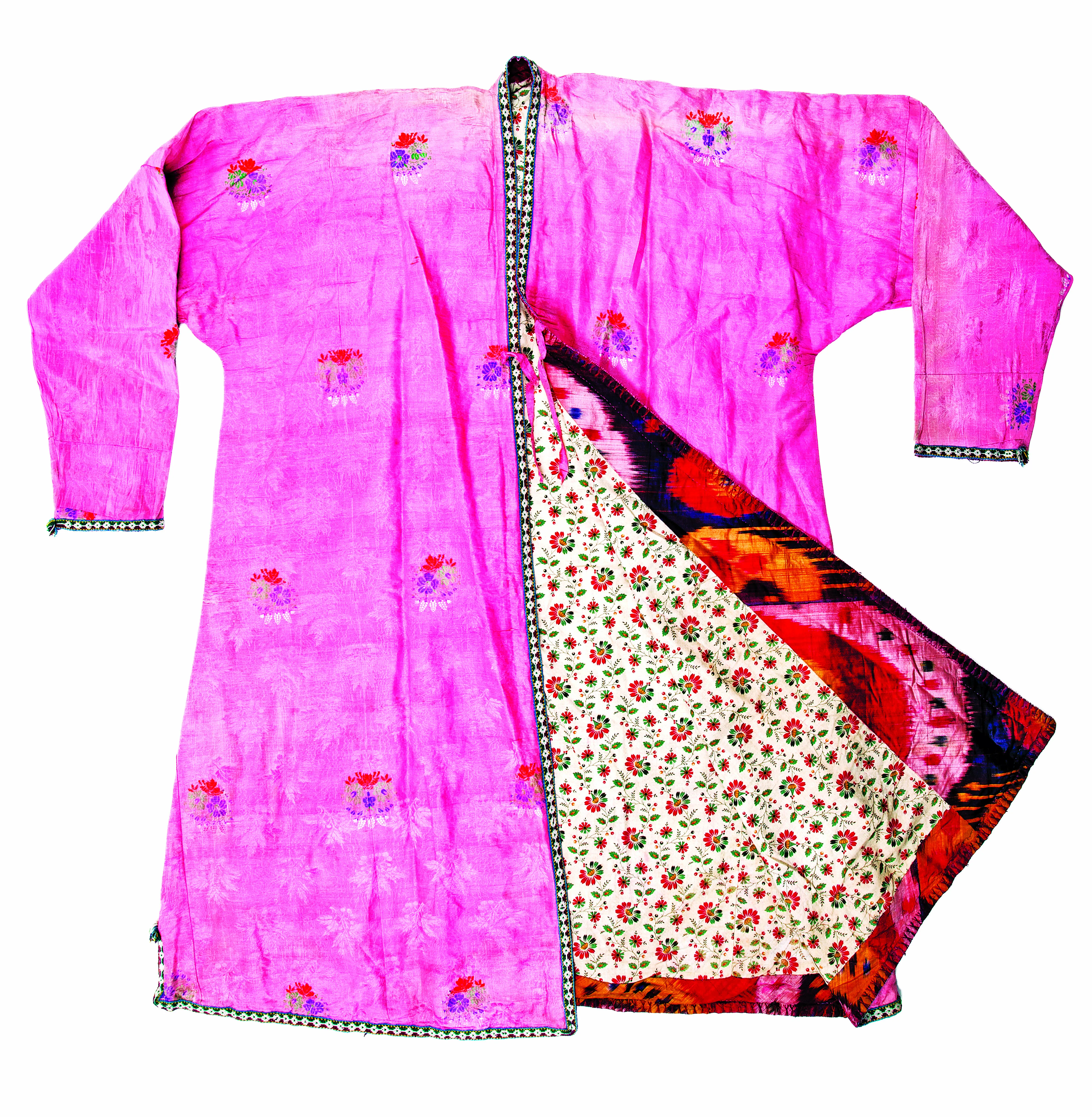 Kopgina erkaklar uning mushukiga kiradi