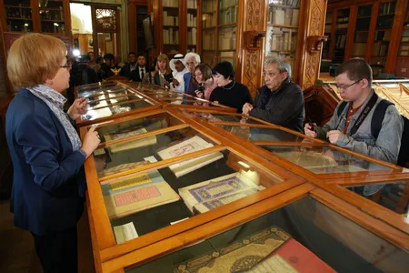 An exhibition of manuscripts by Alisher Navoi was held in the Russian Library
