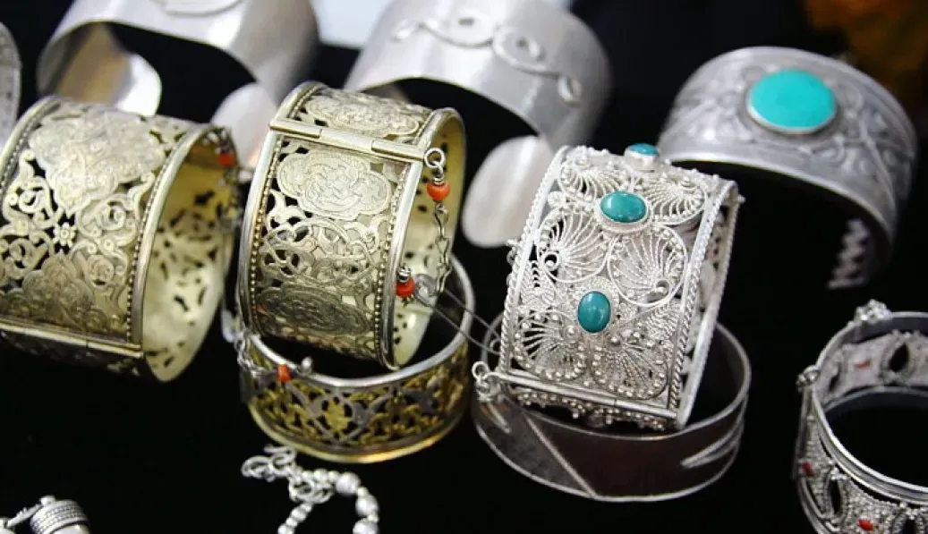 Dillion Xarper bilan porno suratlarni tomosha qiling