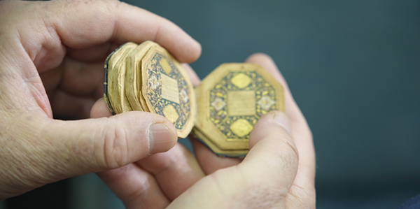 Noyob Qurʼon nusxasi xalq qo‘lidan Islom sivilizatsiyasi markaziga topshirildi