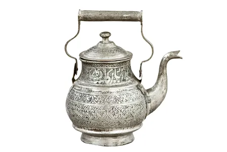 Bride's dowry which was not honored without copper vessels
