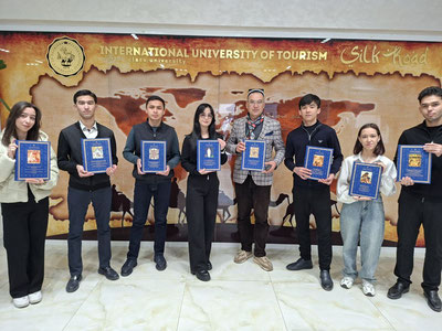 WOSCU continues to share "Cultural Heritage of Uzbekistan" books throughout Samarkand