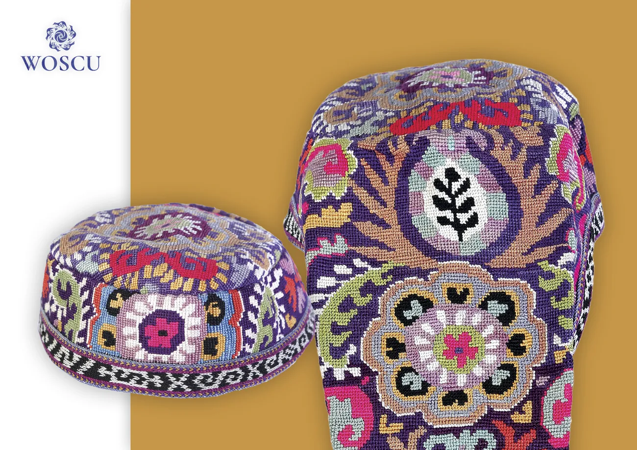 Qizlar kiyimlarini almashtirmoqda