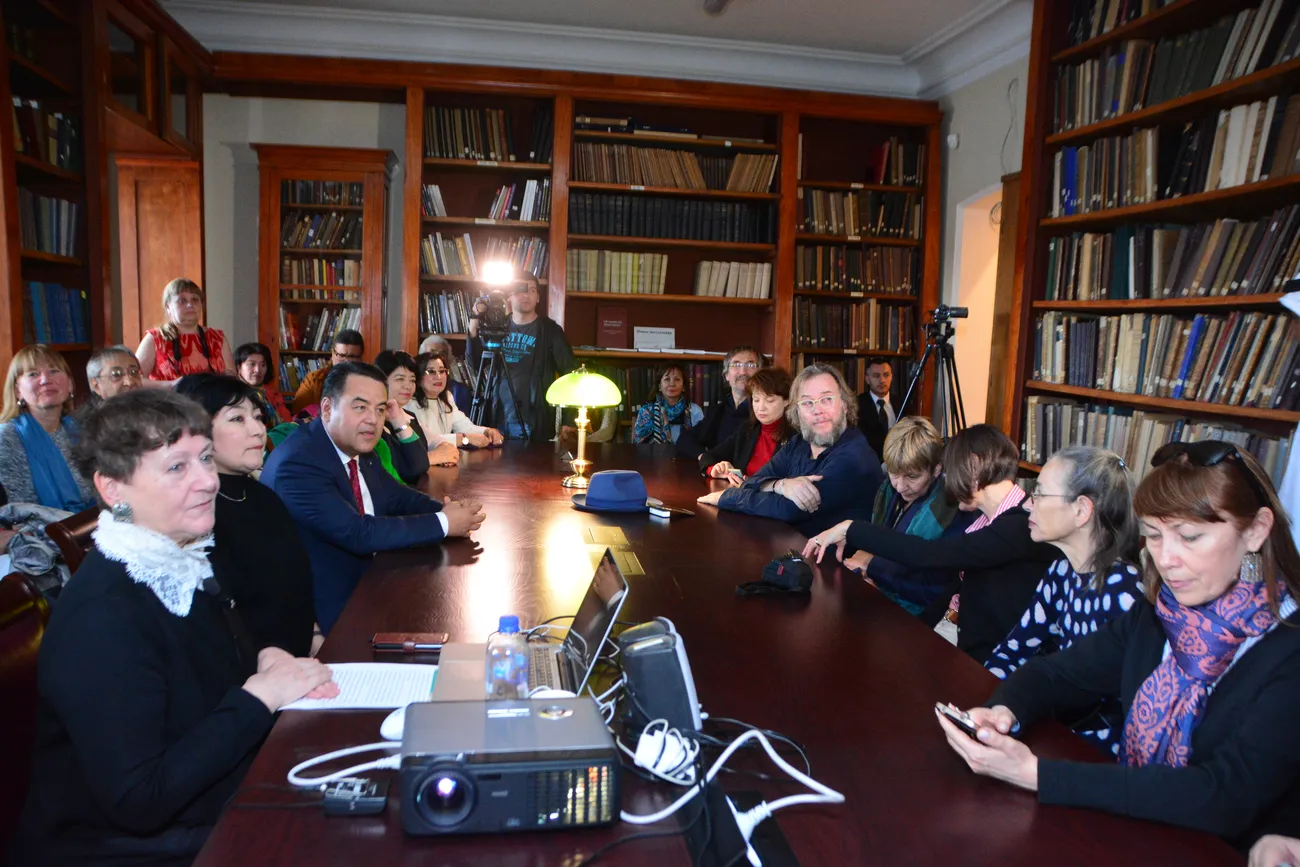 "Шелк и золото Бухары": о чем расскажут в библиотеке Кунсткамеры в Петербурге