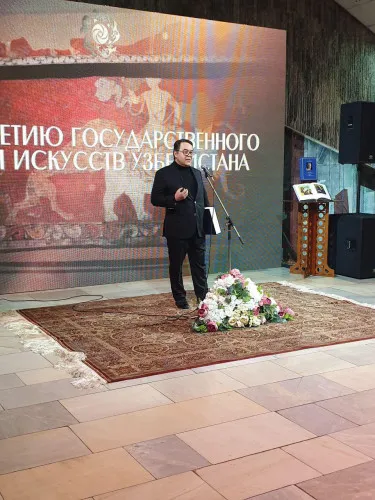 Презентация книги-альбома Всемирного общества «Коллекция государственного музея искусств Узбекистана» в Государственном музее искусств по случаю 100-летнего юбилея